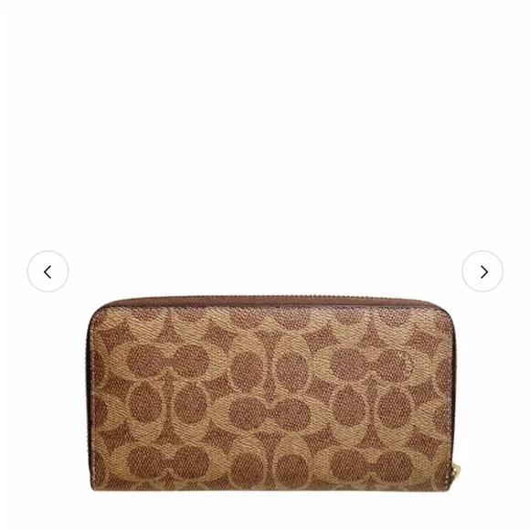 Coach Long Zip Around Wallet
In Signature Canvas - Picture 7 of 15